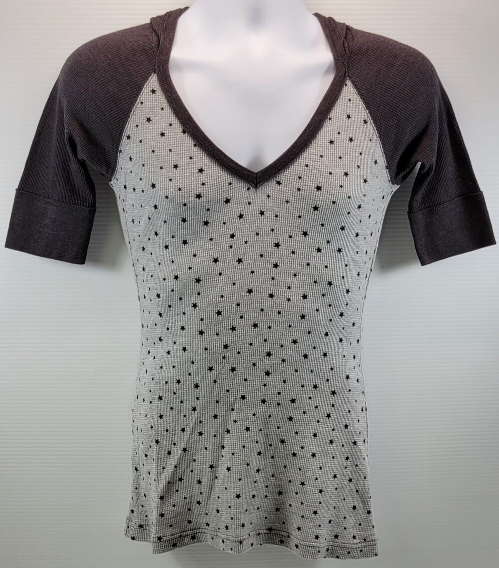 L8) Woman Self Esteem Cotton Stretch Waffle Hooded V-Neck Shirt Medium